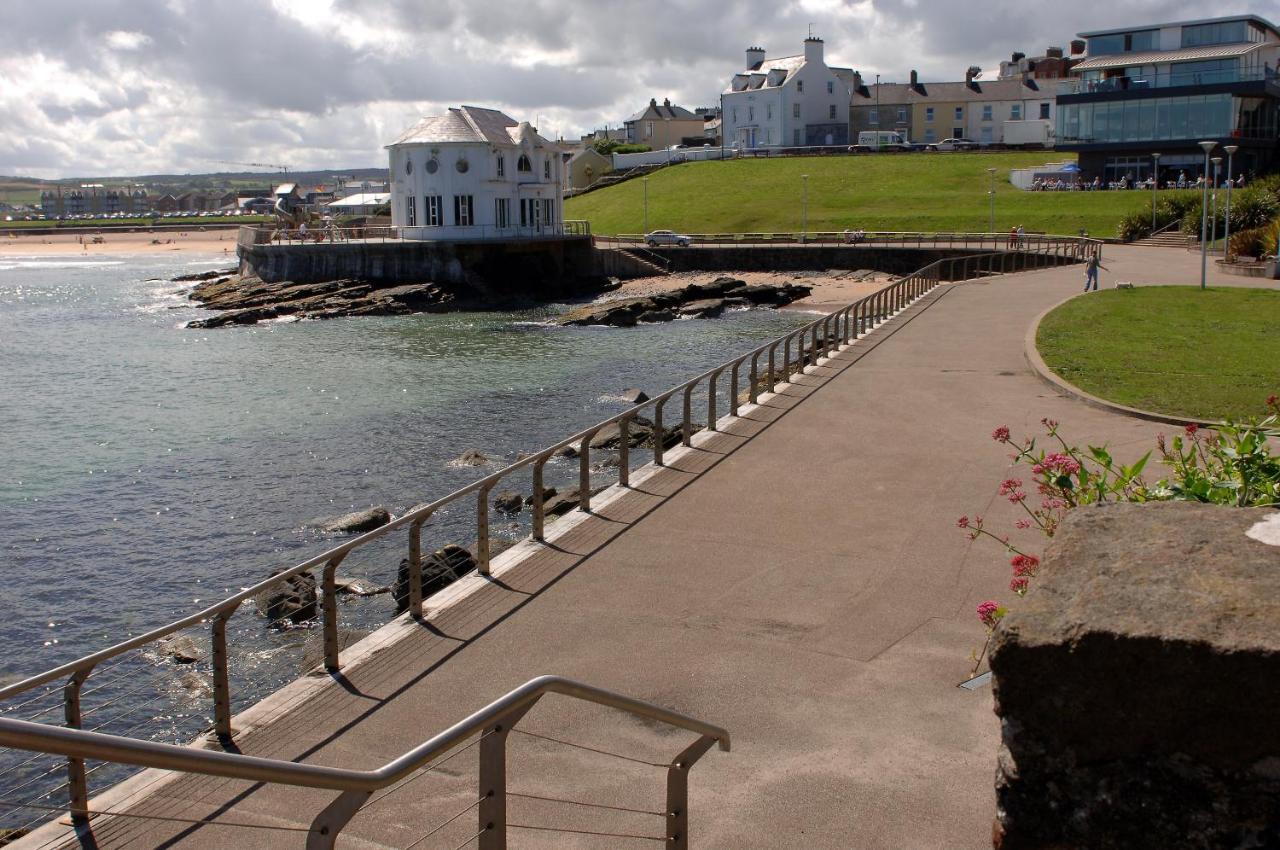 North Coast Motel Portrush Exterior foto